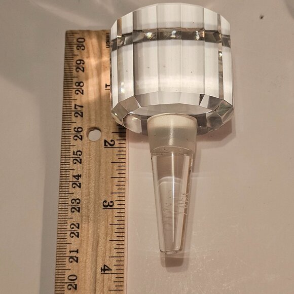 Saks Fifth Avenue Crystal Bottle Stoppers w Original Box - Picture 12 of 13